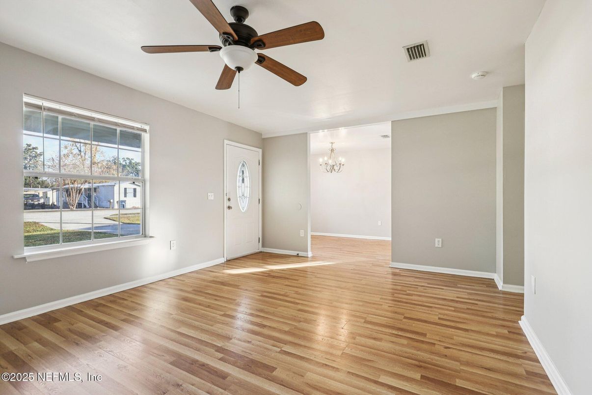 Chandelier, Empty room, Interior, Wood Texture Flooring