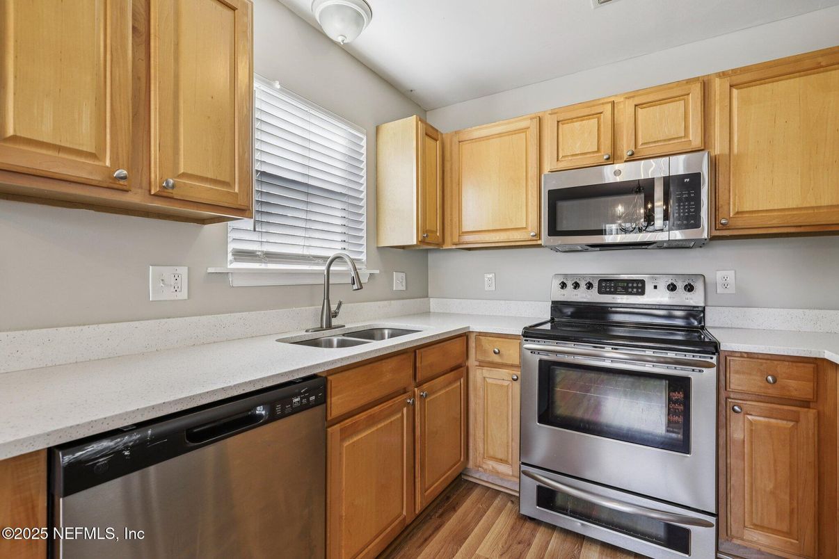 Interior, Kitchen, Stainless Steel Appliances, Wood Texture Flooring