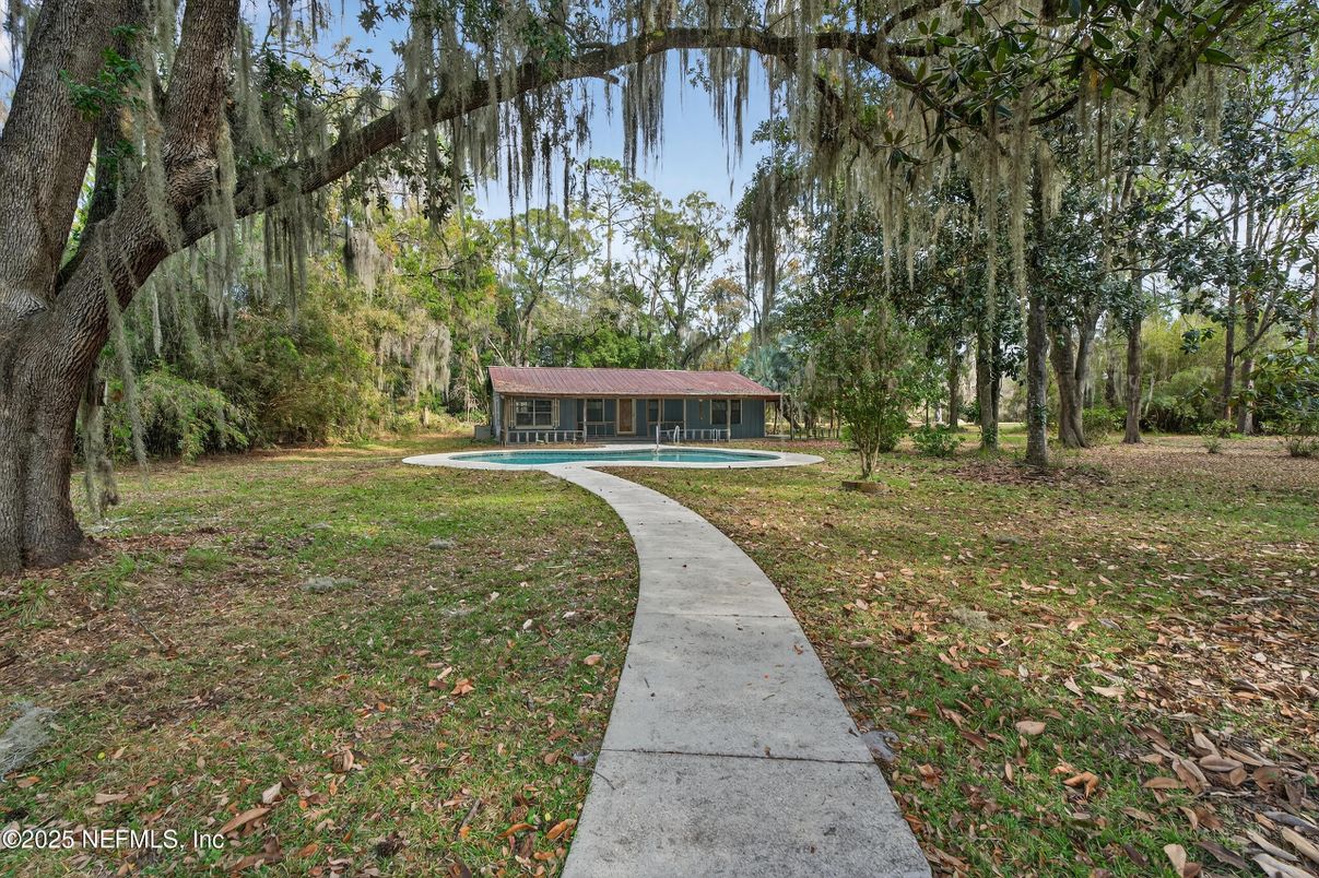 Backyard, Exterior, Pool