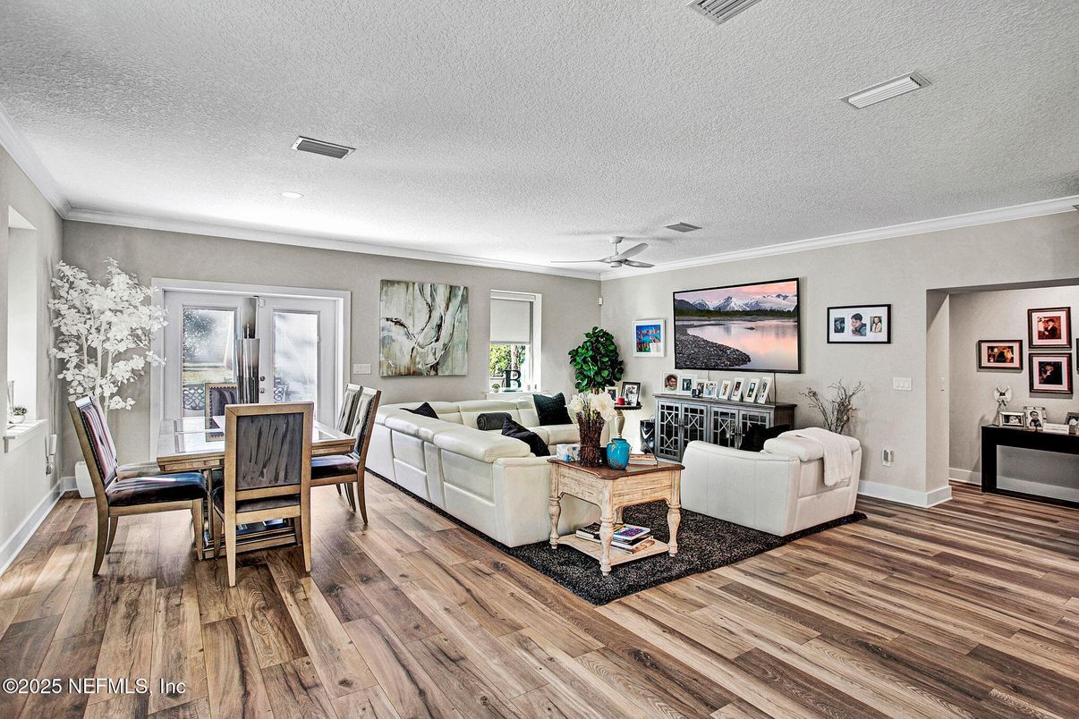 Dining room, Interior, Living room, Recessed Lighting, Wood Texture Flooring
