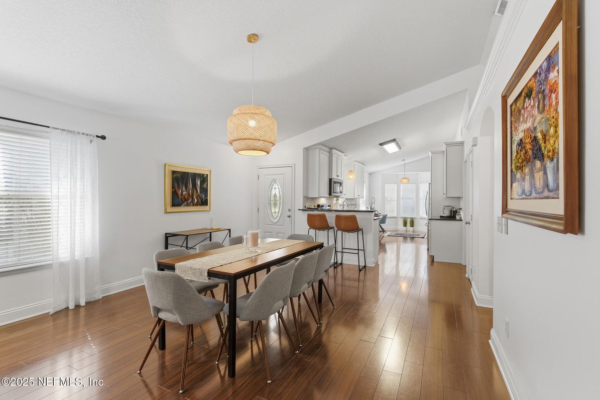 Dining room, Interior, Kitchen, Pendant Lights, Wood Texture Flooring