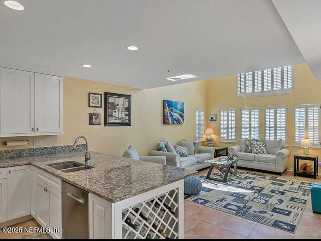 Interior, Kitchen, Living room, Recessed Lighting