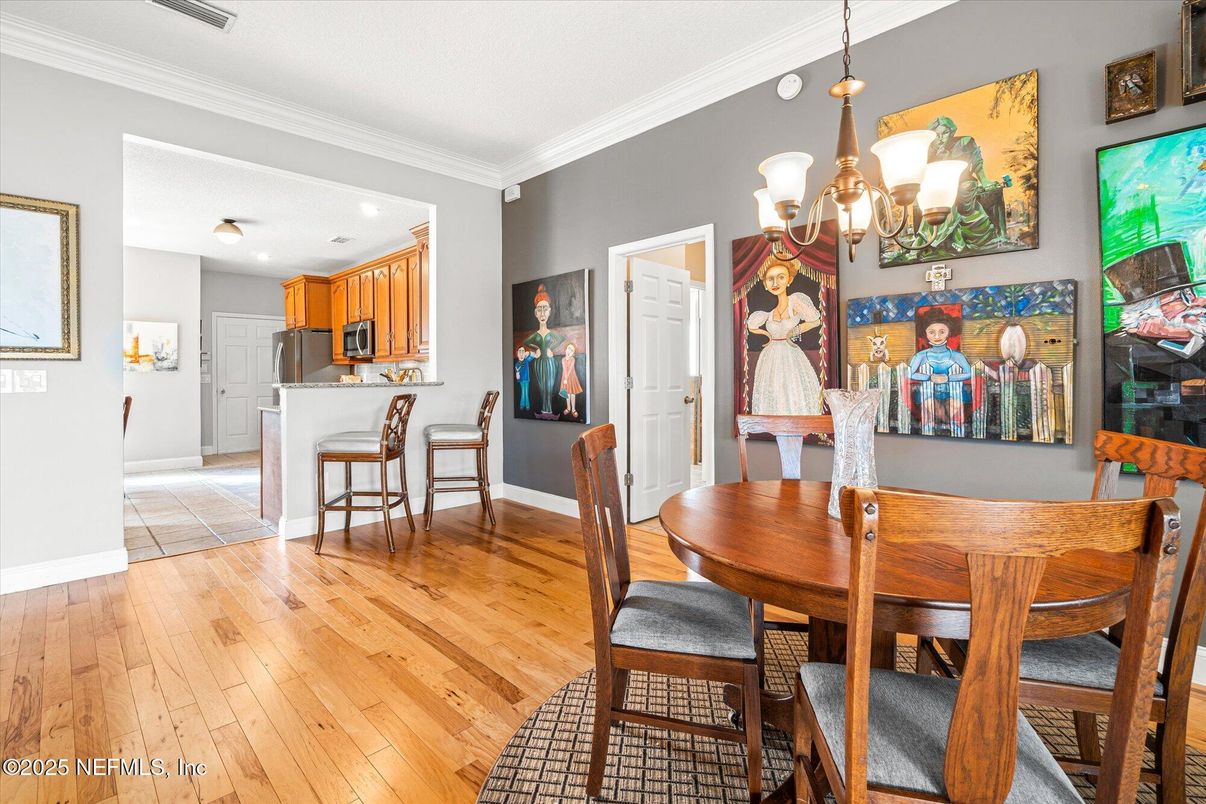 Chandelier, Dining room, Interior, Kitchen, Recessed Lighting, Wood Texture Flooring