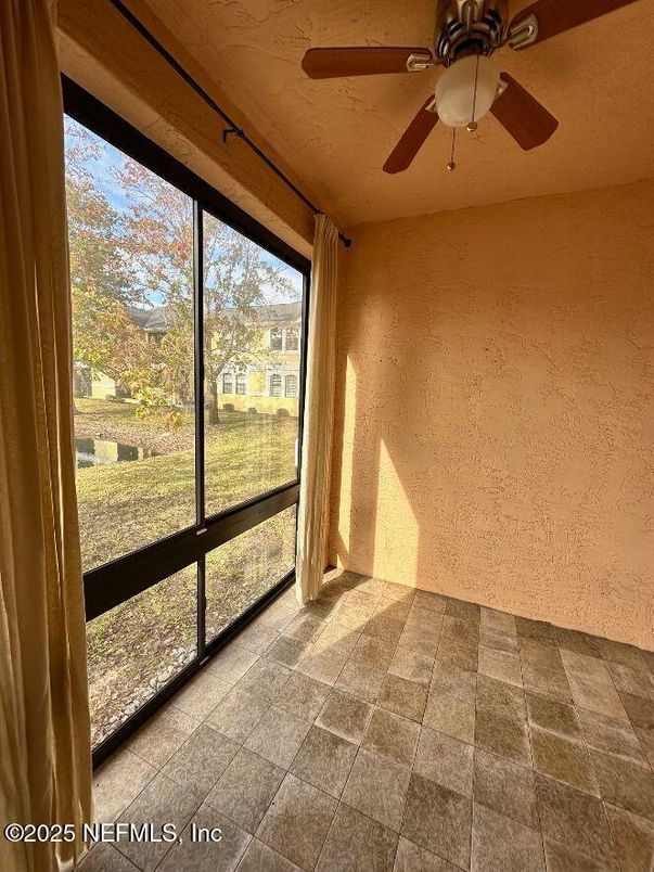 Empty room, Interior, Sun Room