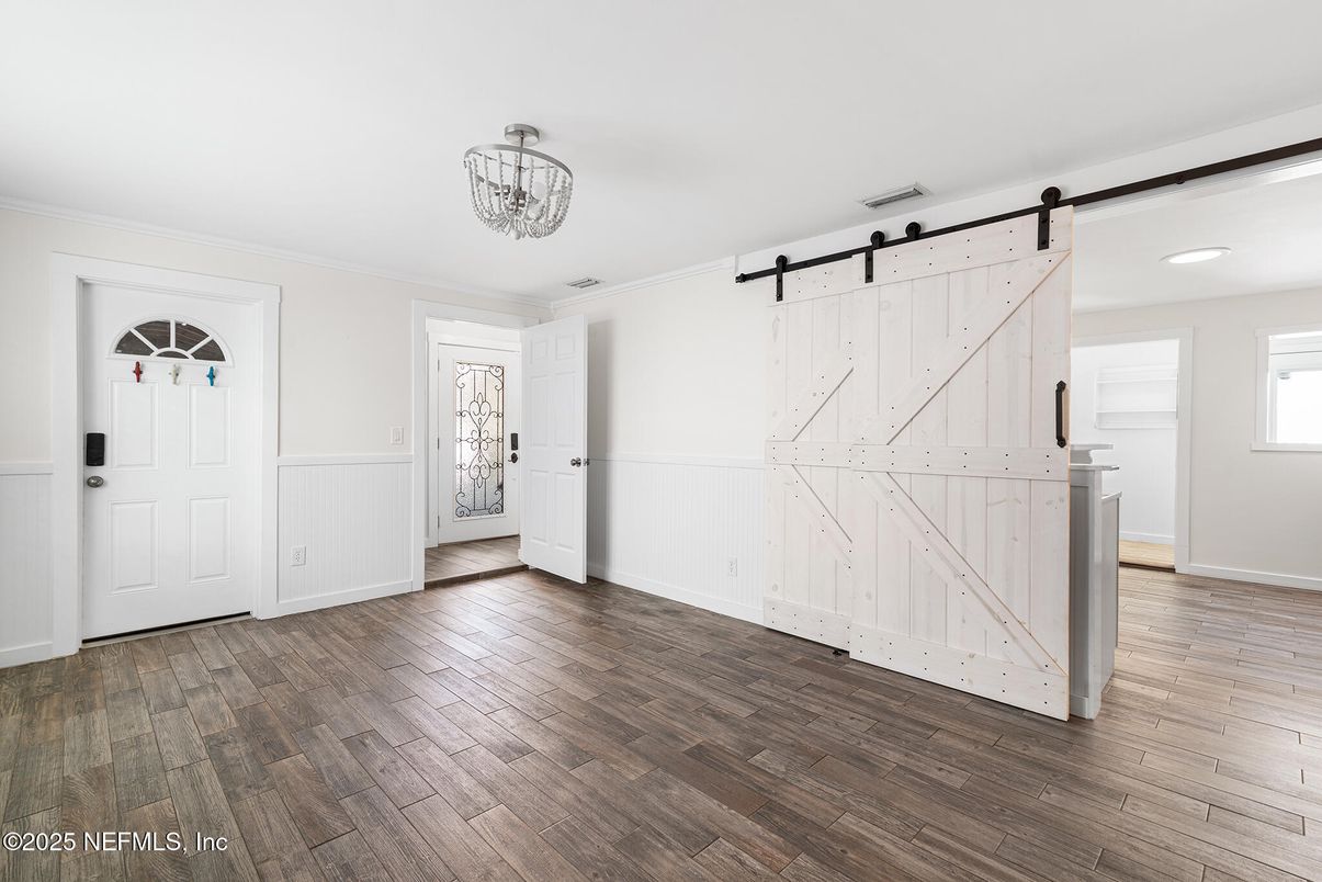 Chandelier, Empty room, Interior, Recessed Lighting, Wood Texture Flooring
