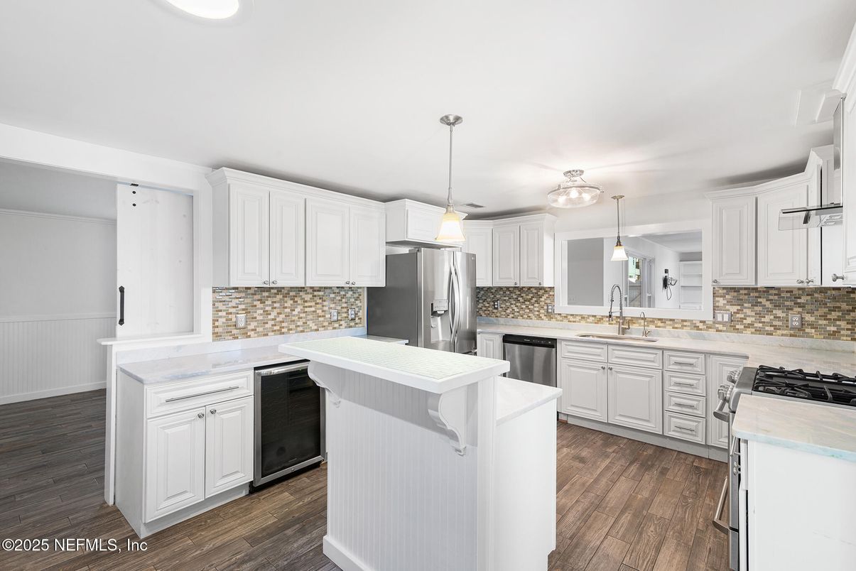 Interior, Kitchen, Pendant Lights, Stainless Steel Appliances, Wood Texture Flooring