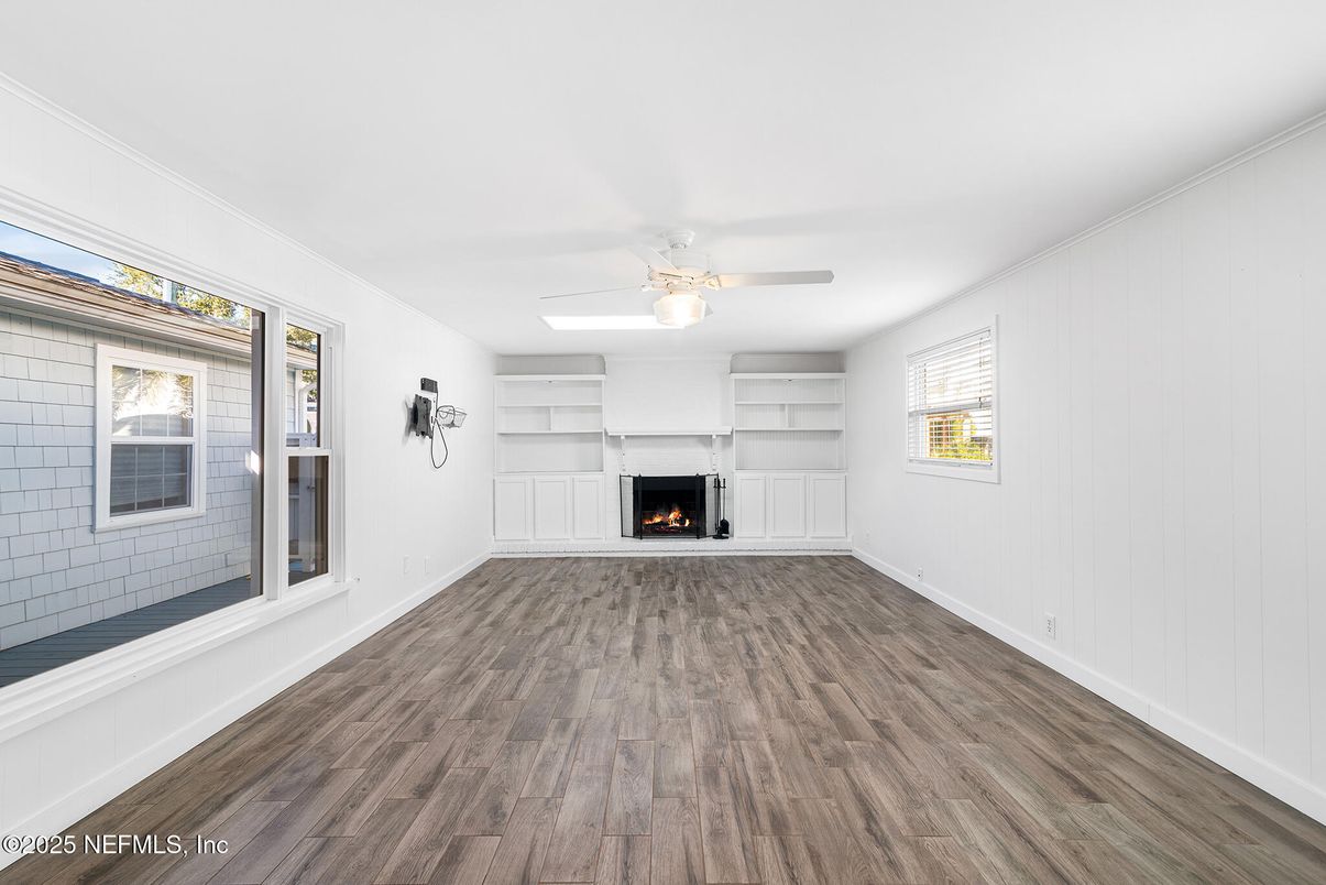Empty room, Fireplace, Interior, Wood Texture Flooring