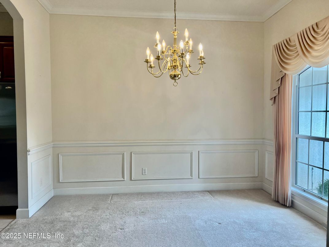 Chandelier, Empty room, Interior