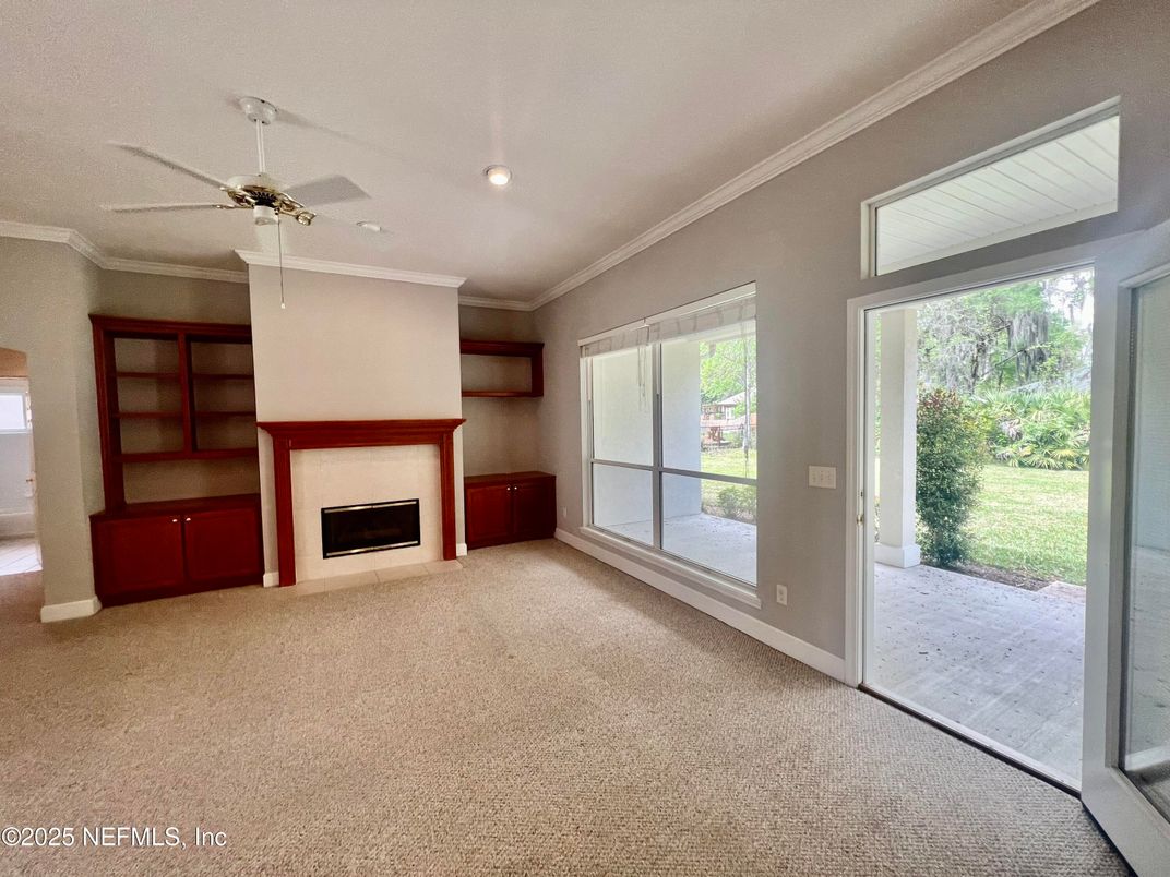Empty room, Fireplace, Interior