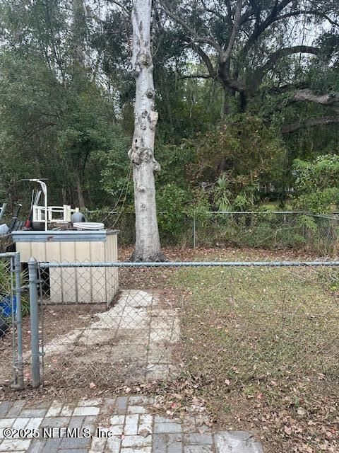 Backyard, Exterior, Hot Tub