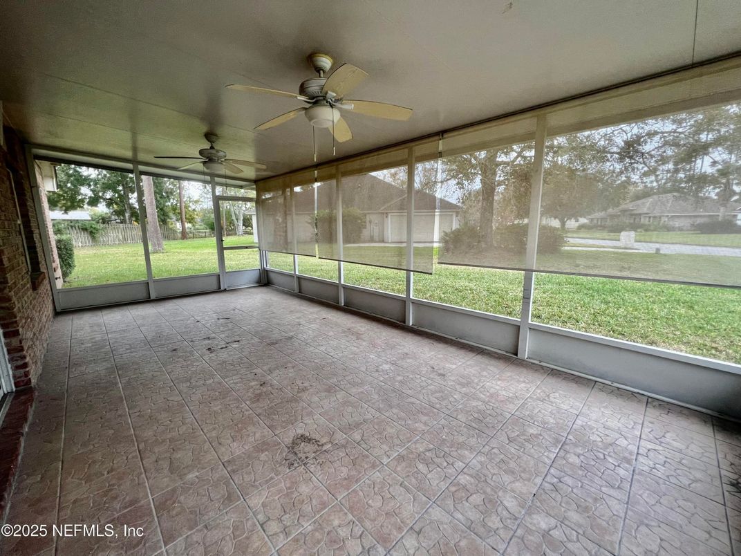 Empty room, Interior, Sun Room