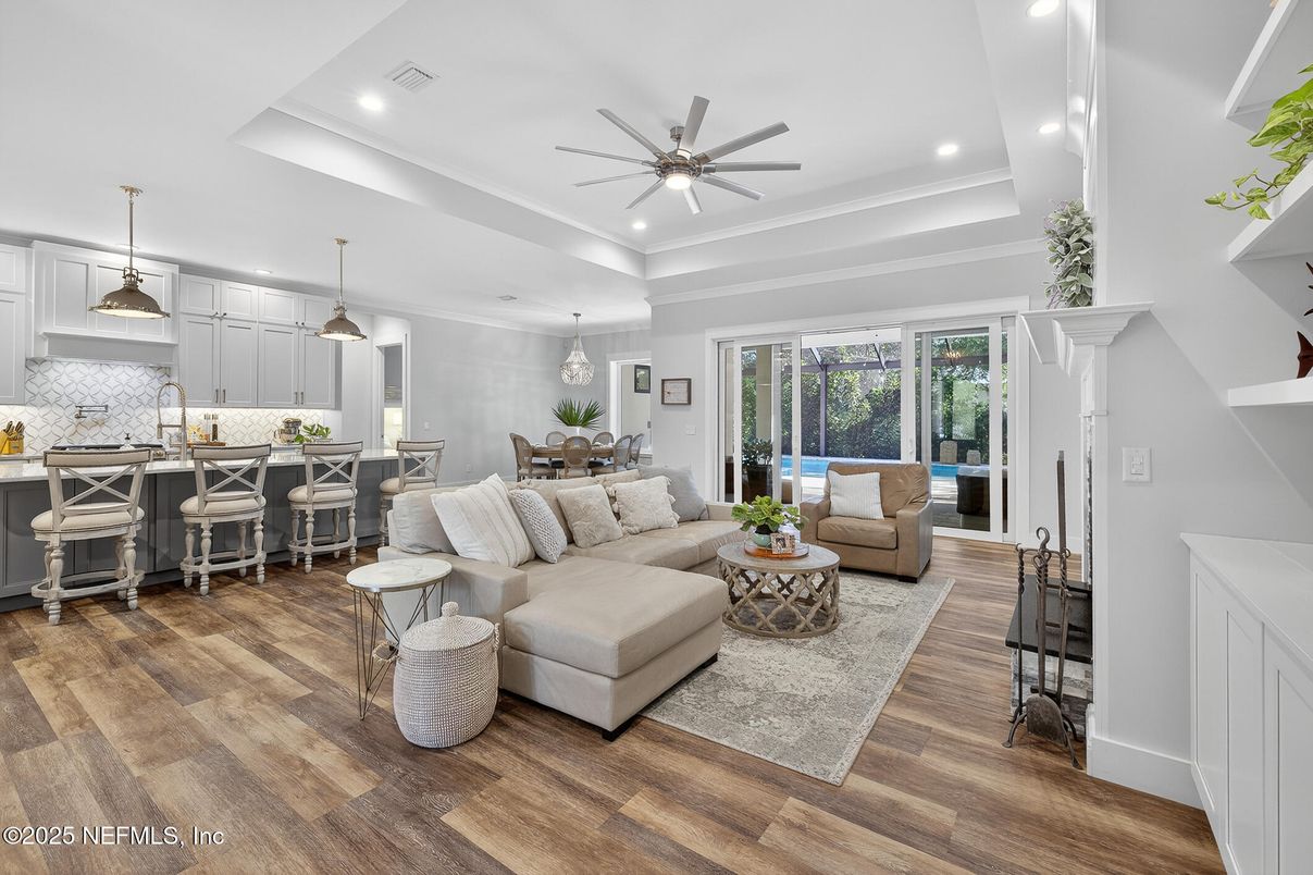 Dining room, Interior, Kitchen, Living room, Pendant Lights, Recessed Lighting, Wood Texture Flooring