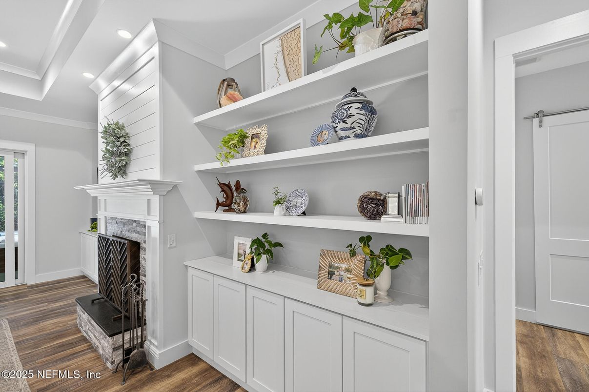 Fireplace, Interior, Recessed Lighting, Wood Texture Flooring