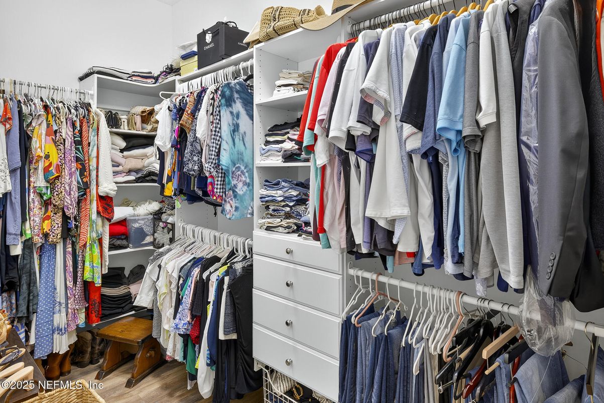 Interior, Walk-in Closets, Wood Texture Flooring