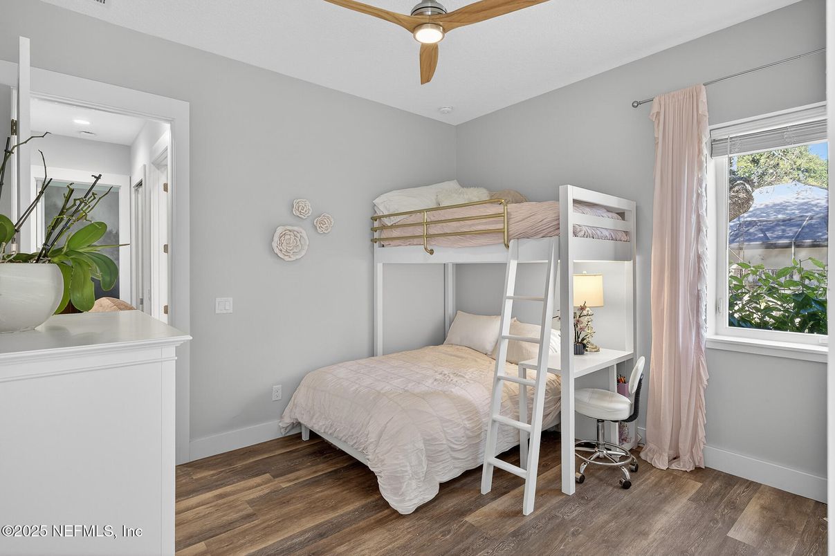 Bedroom, Home Office, Interior, Recessed Lighting, Wood Texture Flooring