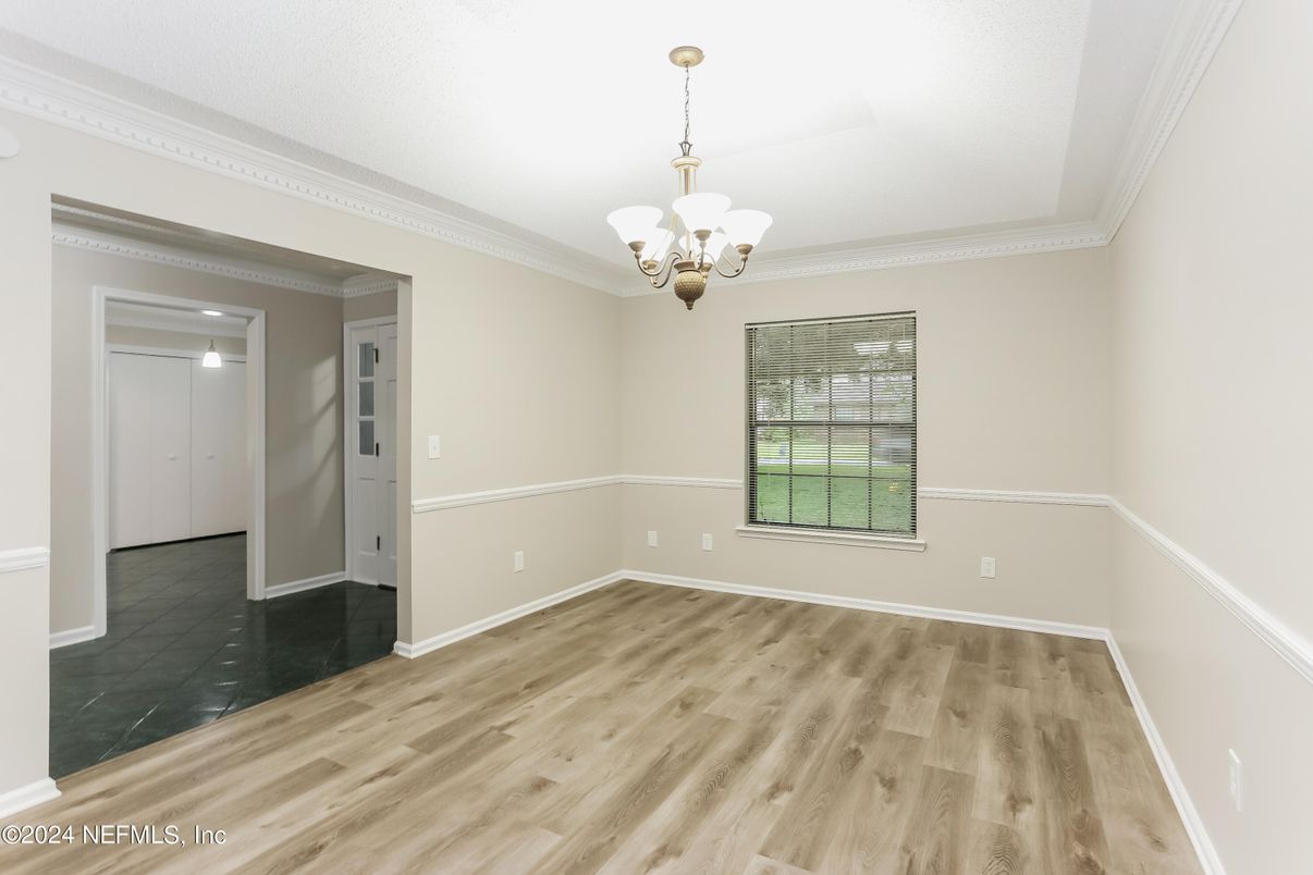 Chandelier, Empty room, Interior, Wood Texture Flooring