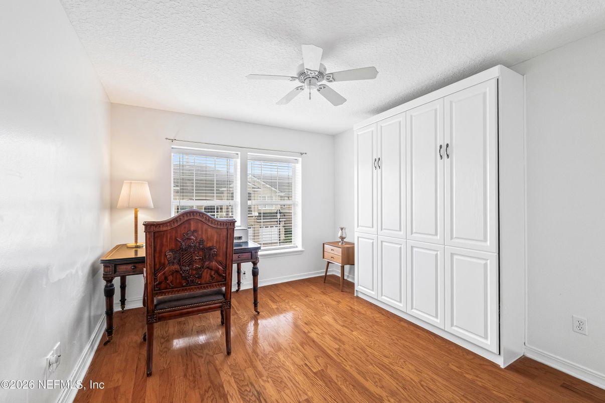 DE Listing image placeholder