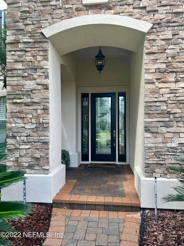 DE Listing image placeholder