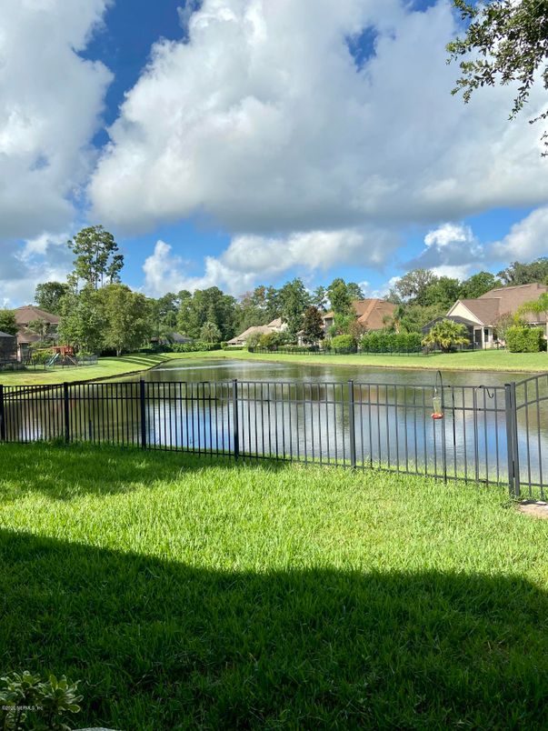 DE Listing image placeholder