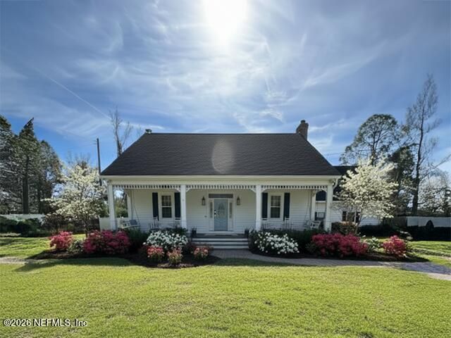 Backyard, Exterior, Facade, Cape Cod