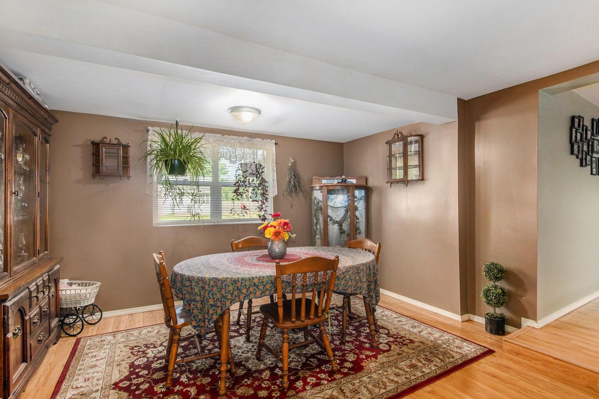 Dining room, Interior, Wood Texture Flooring