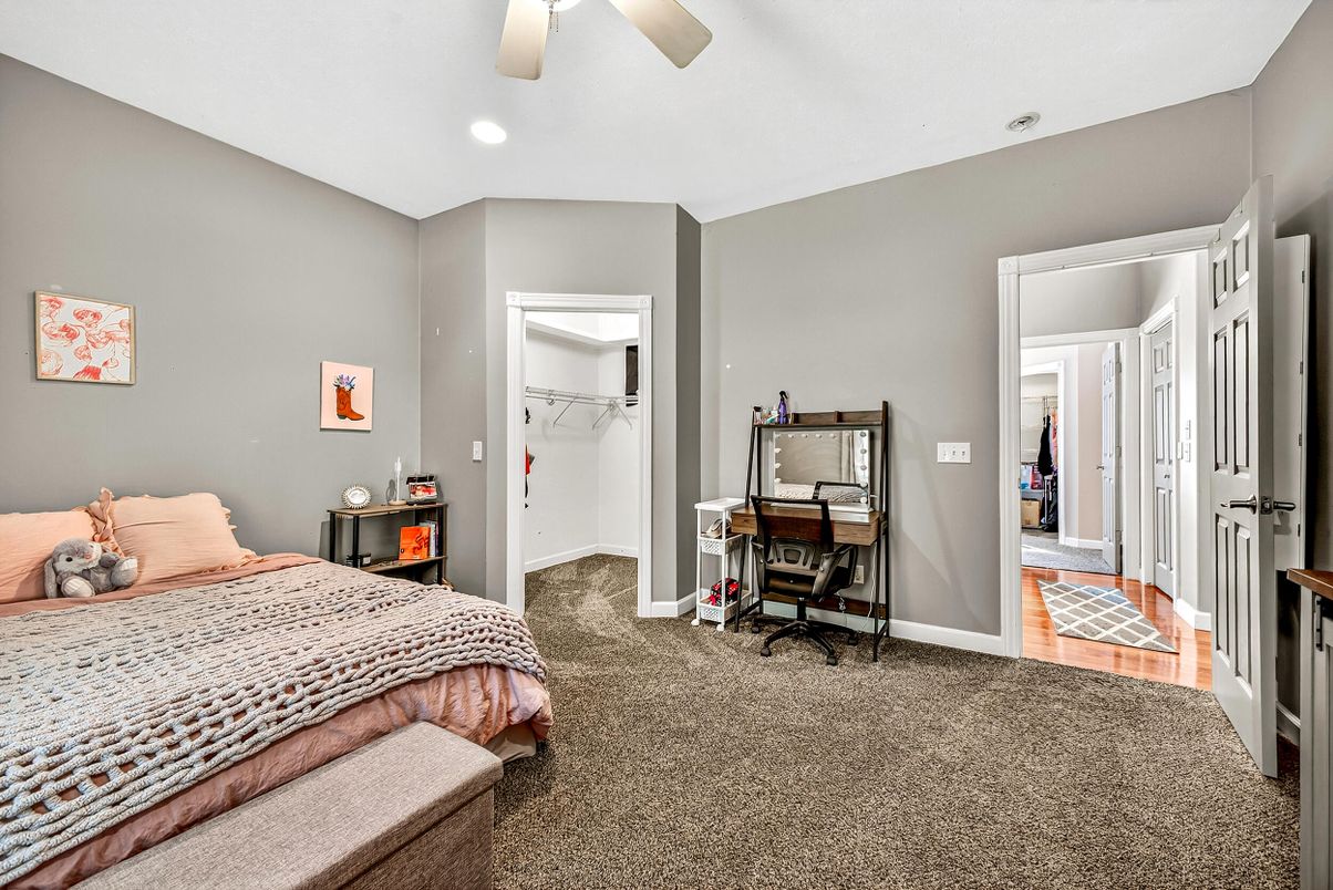 Bedroom, Home Office, Interior, Recessed Lighting