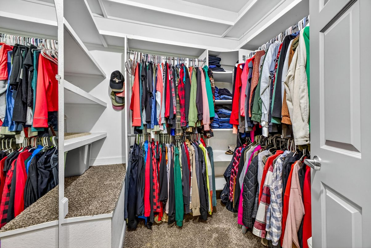 Interior, Walk-in Closets