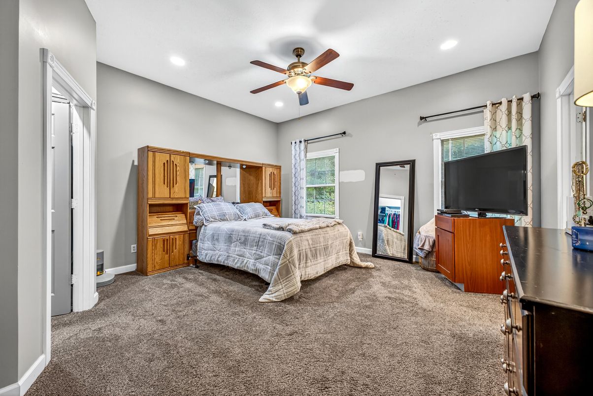 Bedroom, Interior, Recessed Lighting