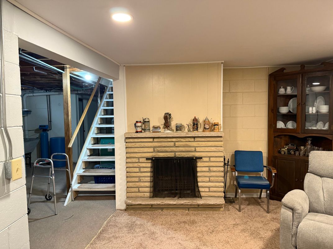 Fireplace, Interior, Recessed Lighting