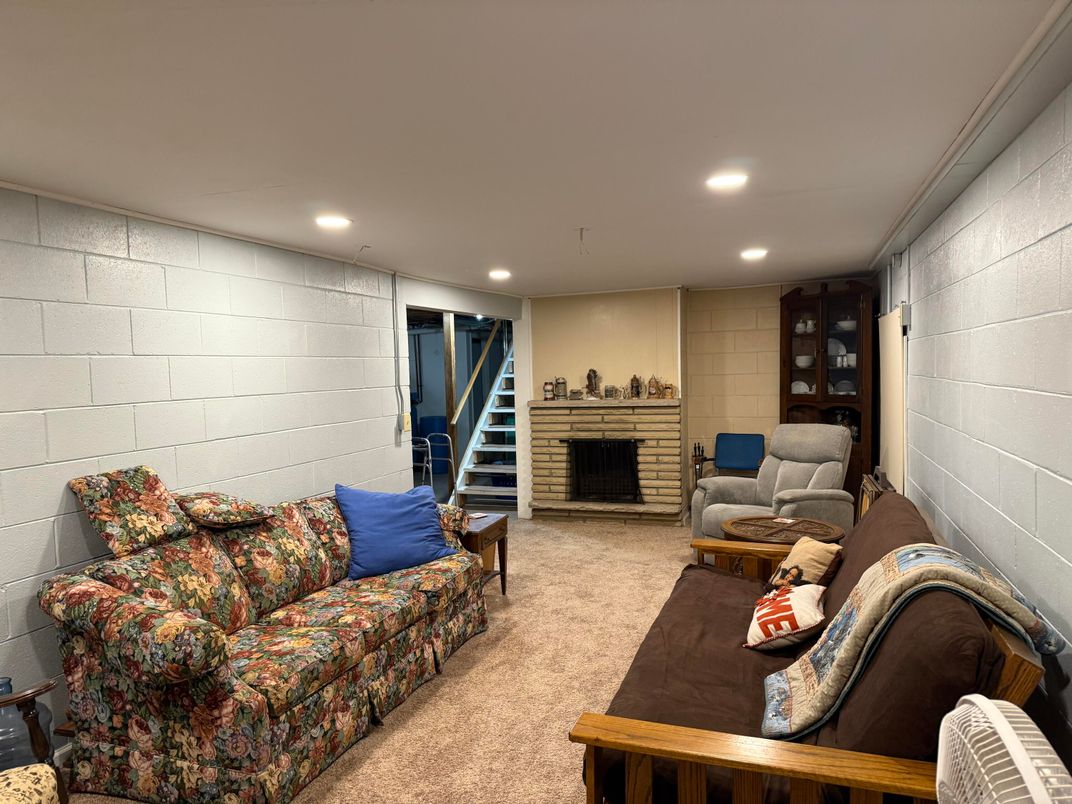 Interior, Living room, Recessed Lighting, Stone Walls
