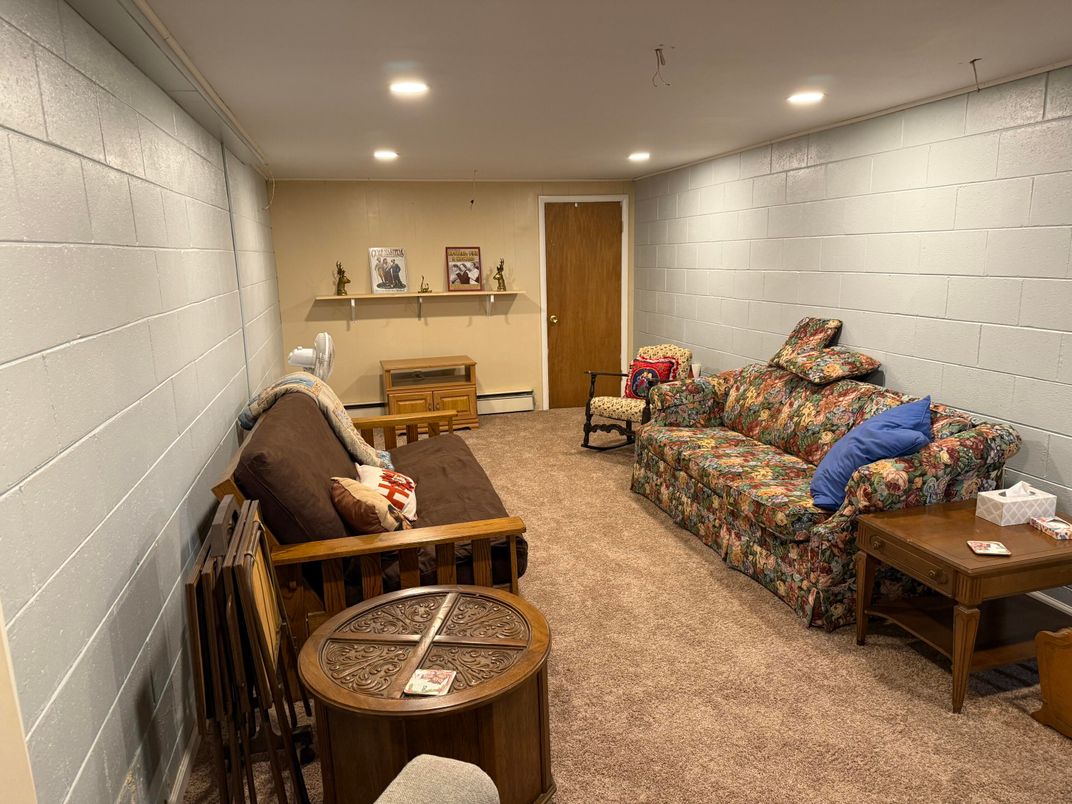 Interior, Living room, Recessed Lighting, Stone Walls