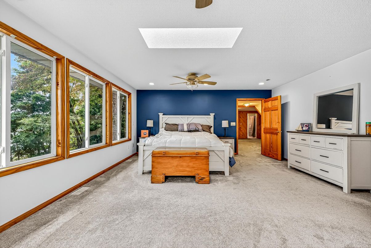 Bedroom, Interior, Recessed Lighting