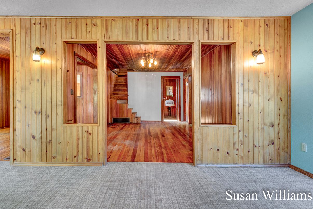 Empty room, Interior, Wood Texture Flooring, Wooden Walls