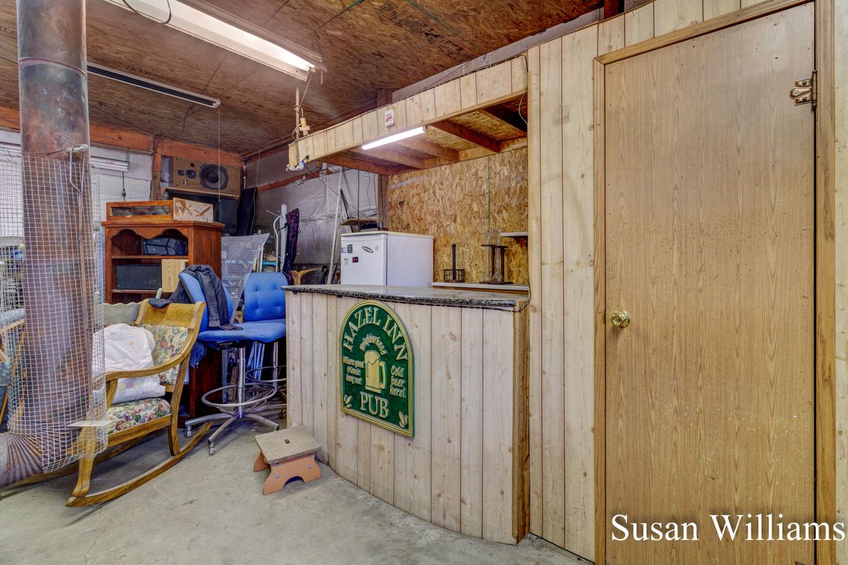 Interior, Wooden Beams