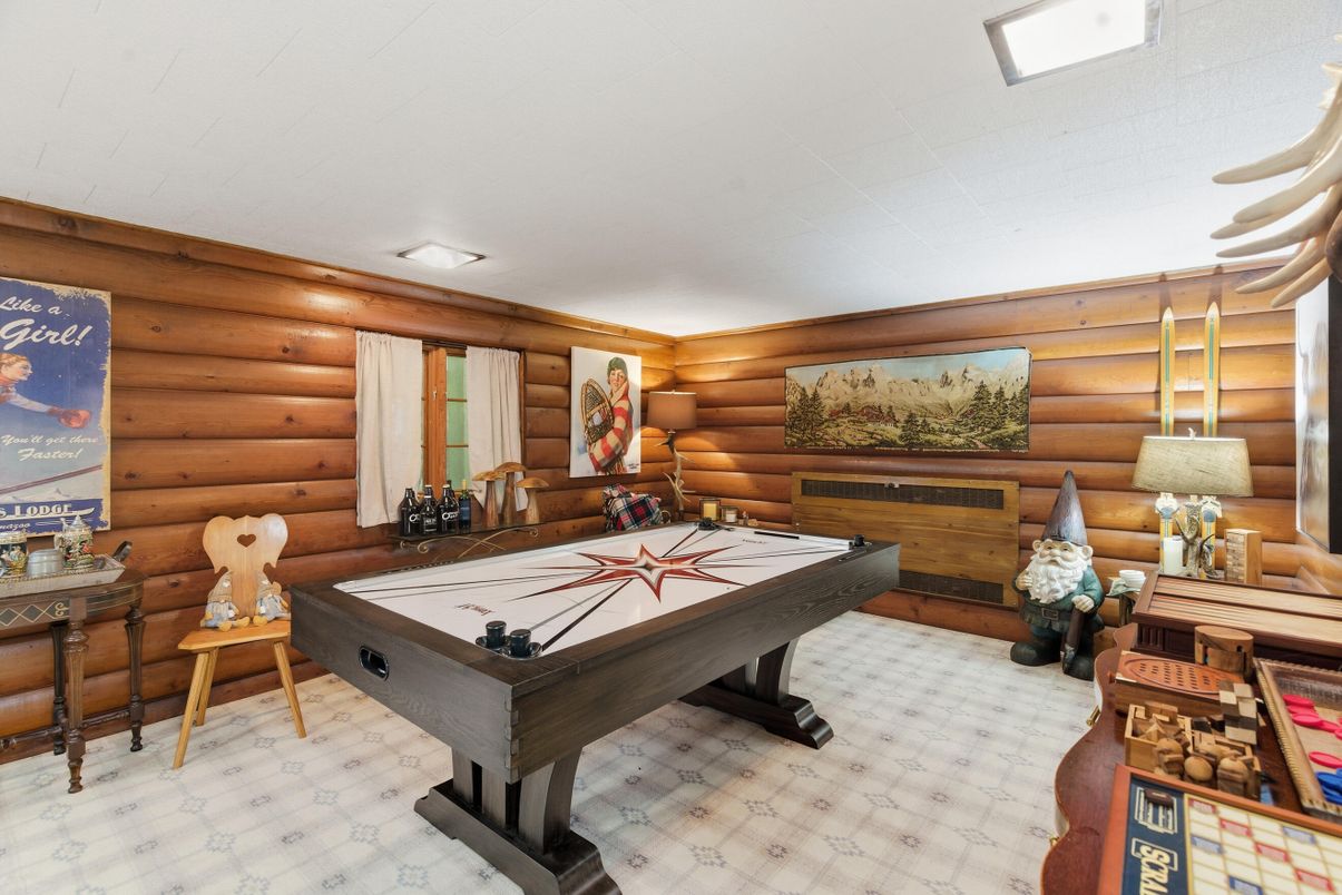Billiard Table, Game Room, Interior, Wooden Walls