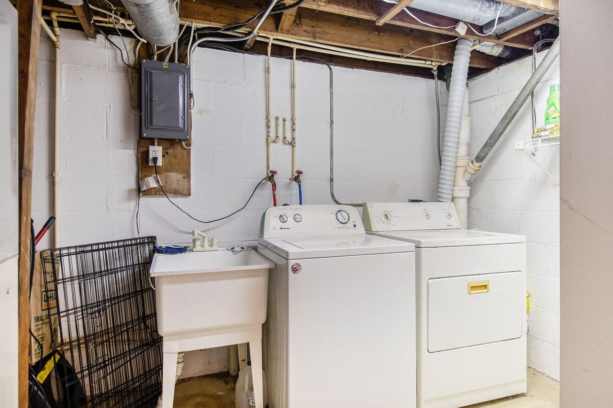 Interior, Utility Closets, Washer