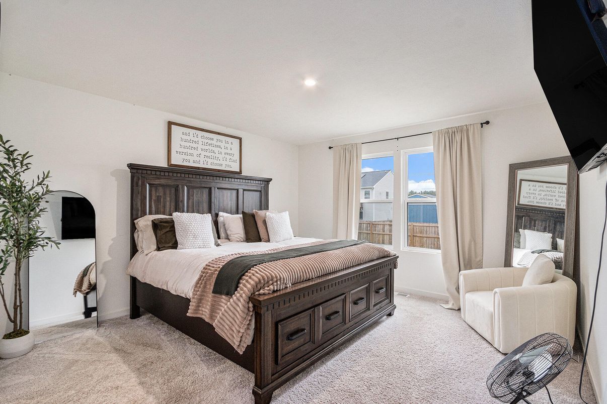 Bedroom, Interior, Recessed Lighting, Water