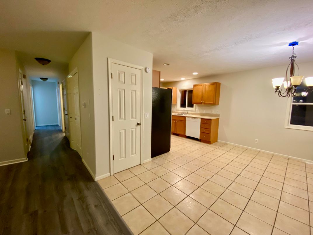 Interior, Kitchen, Pendant Lights, Recessed Lighting