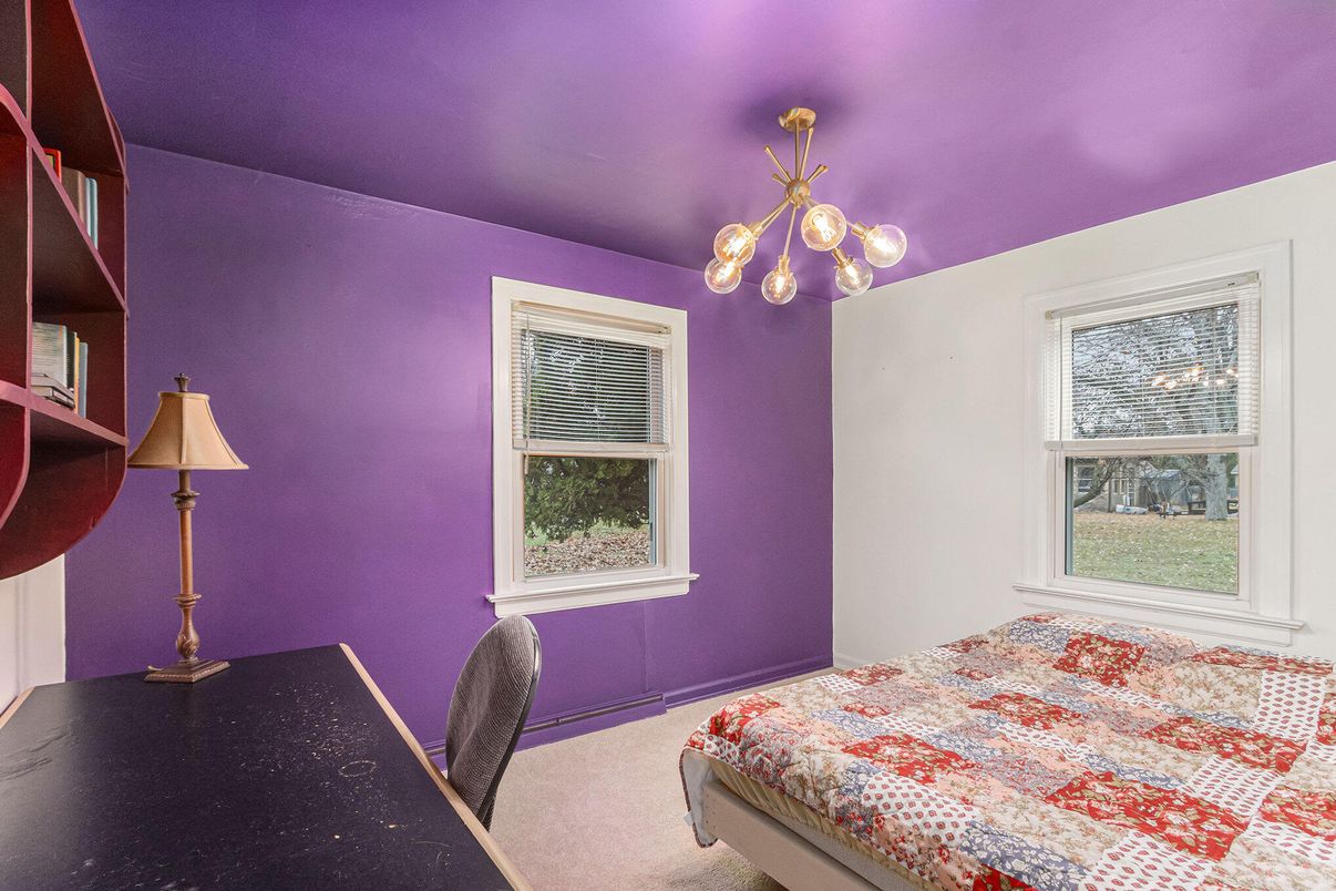 Bedroom, Interior, Pendant Lights