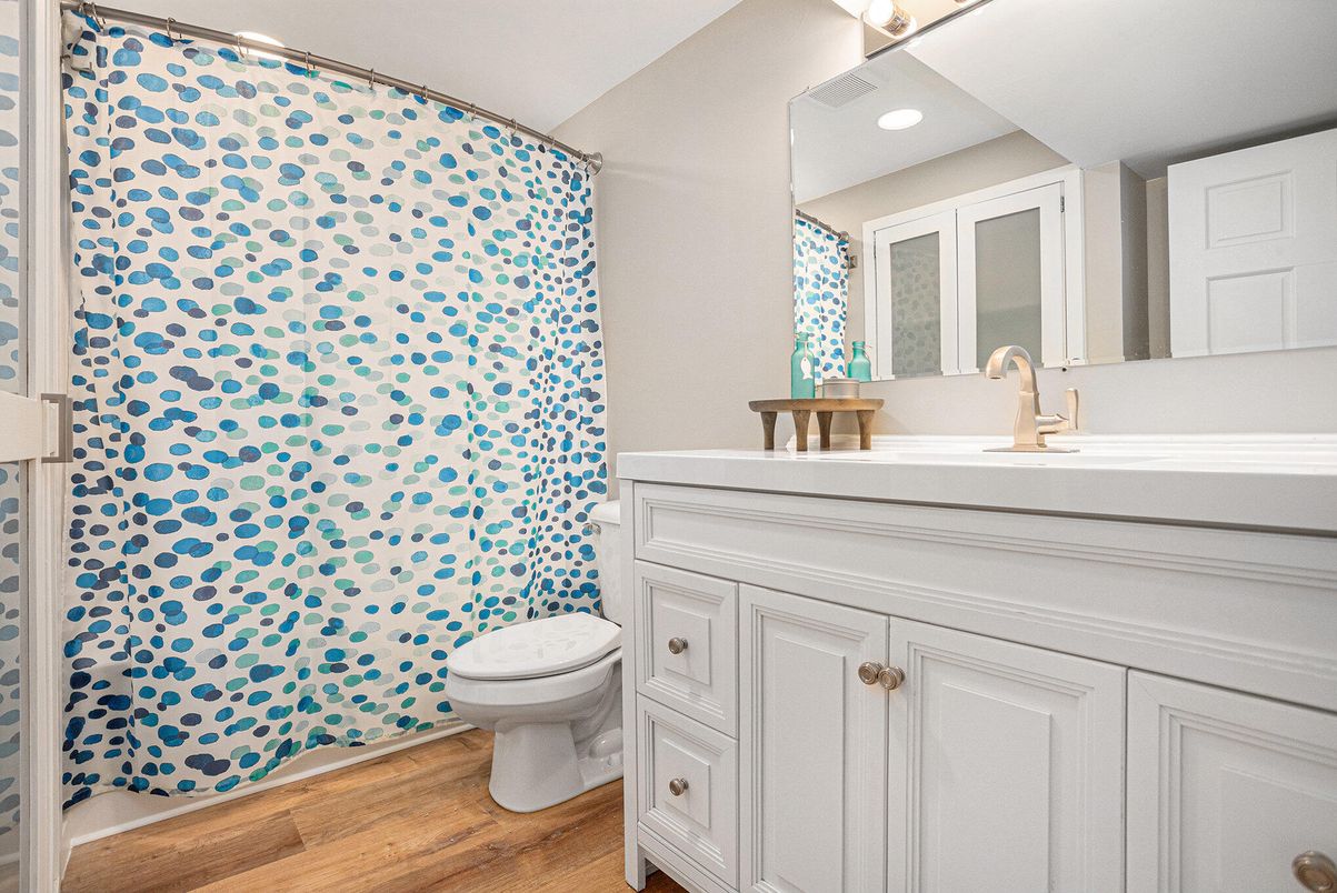 Bathroom, Interior, Recessed Lighting, Wood Texture Flooring