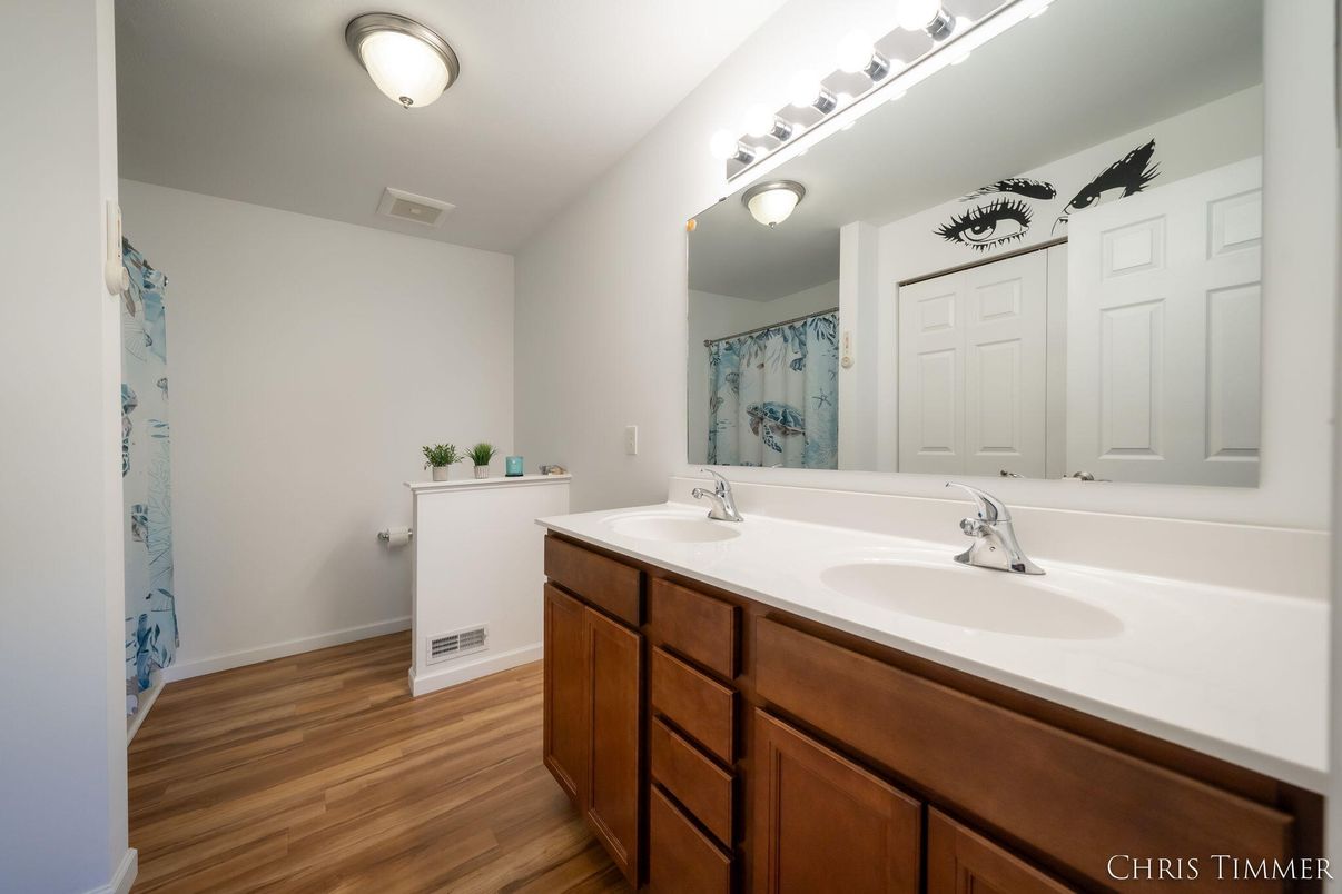 Bathroom, Dual Sink Vanities, Interior, Wood Texture Flooring