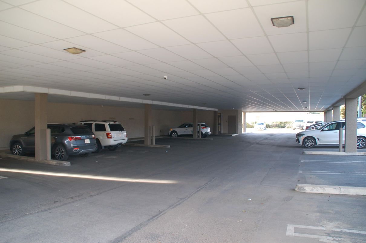 Garage, Interior, Recessed Lighting
