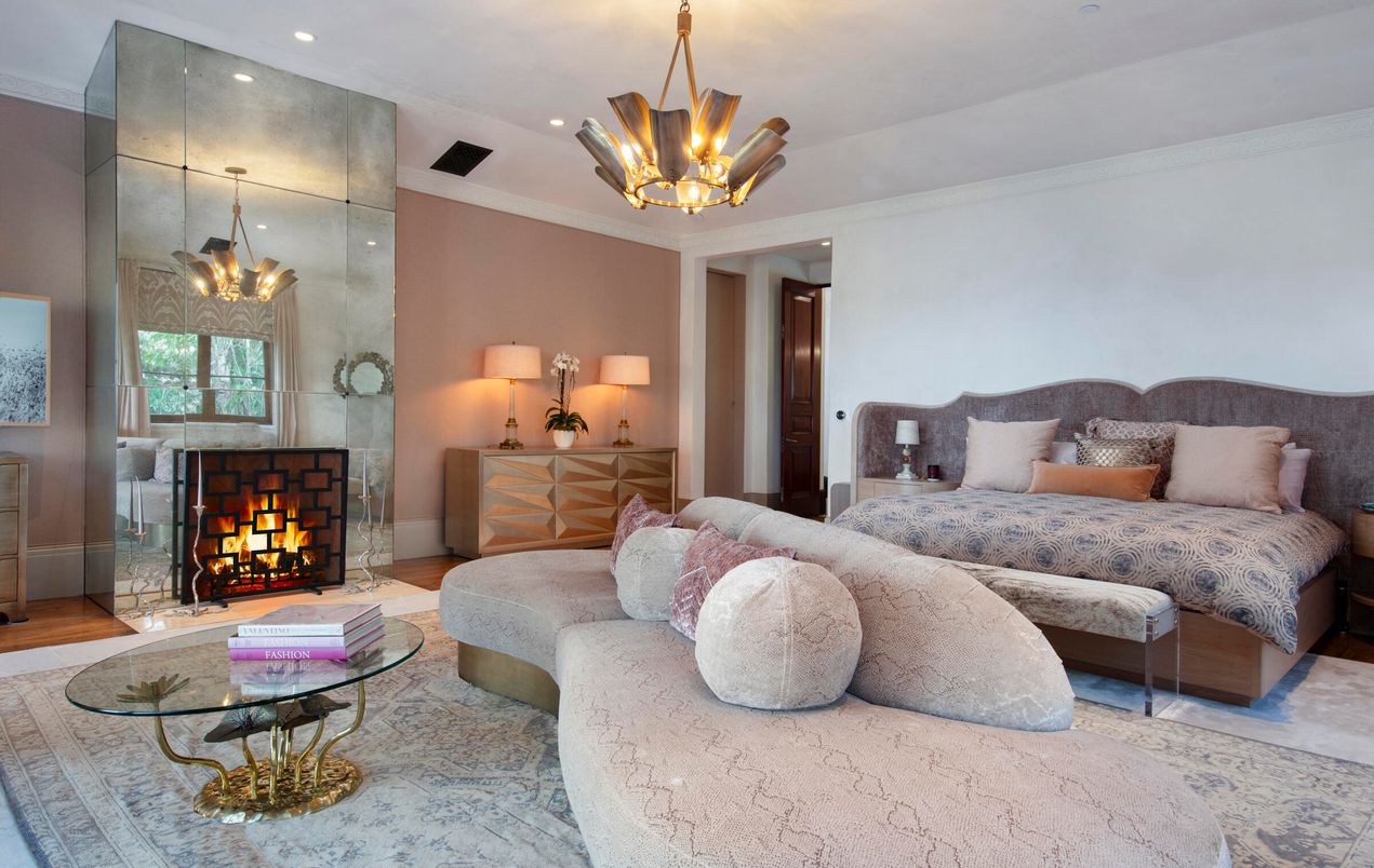 Bedroom, Fireplace, Interior, Pendant Lights, Recessed Lighting, Wood Texture Flooring