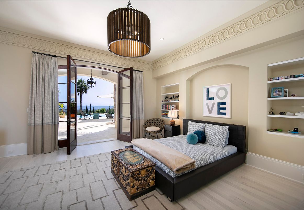 Bedroom, Interior, Pendant Lights, Recessed Lighting, Wood Texture Flooring