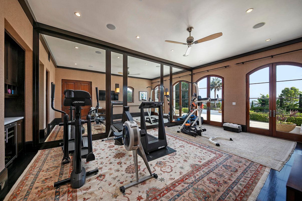 Fitness Equipment, Gym, Interior, Recessed Lighting