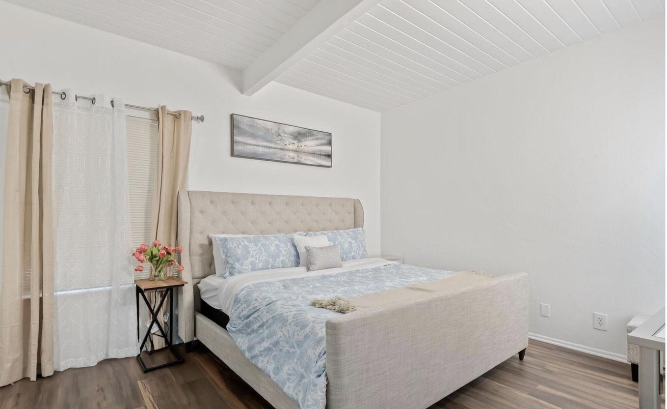 Bedroom, Interior, Wood Texture Flooring