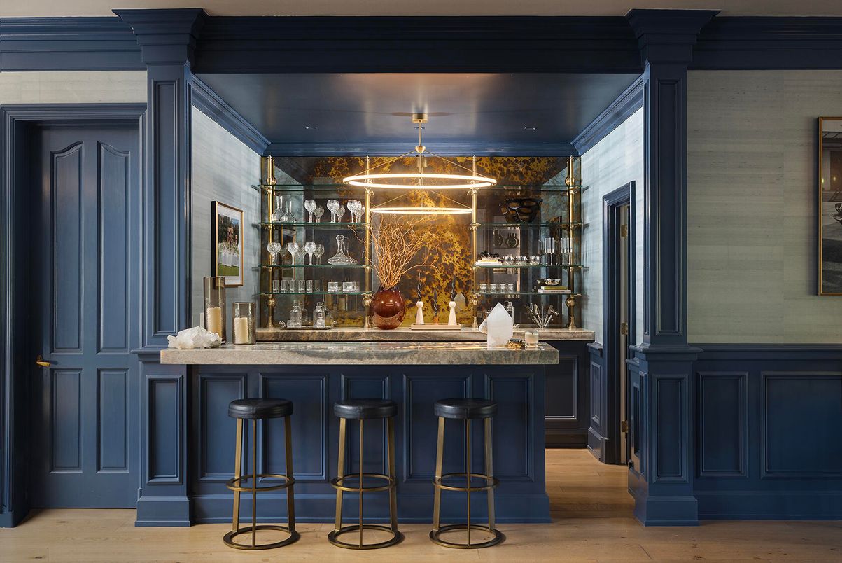 Chandelier, Interior, Wood Texture Flooring