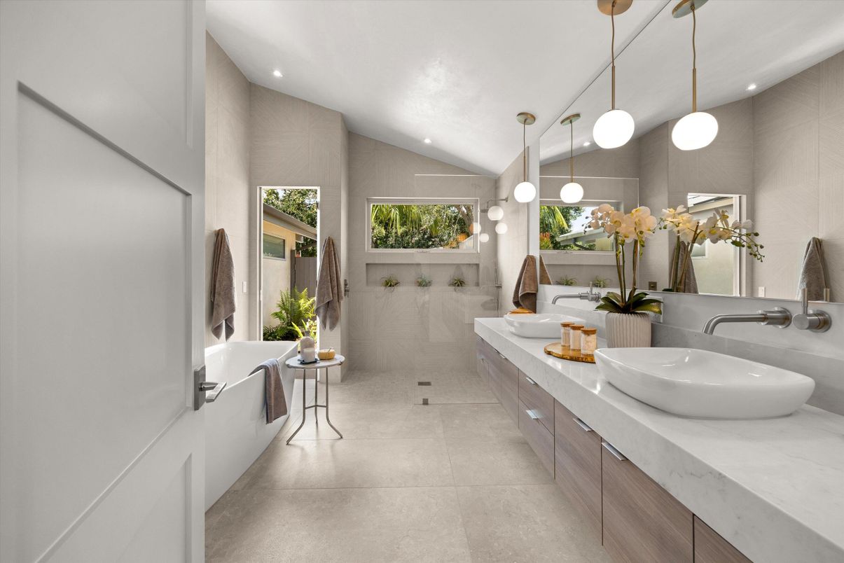 Bathroom, Dual Sink Vanities, Interior, Pendant Lights, Recessed Lighting