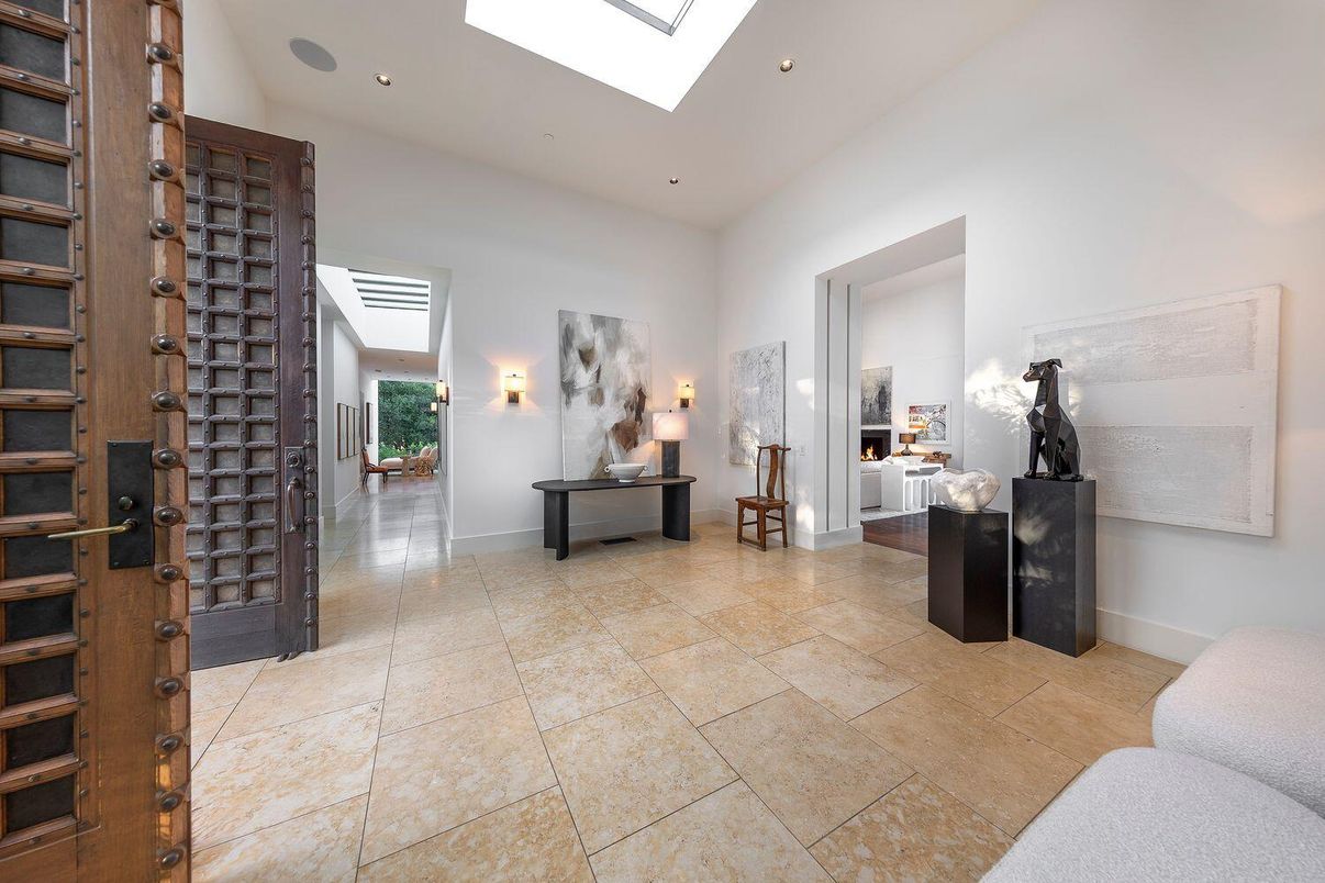 Interior, Recessed Lighting