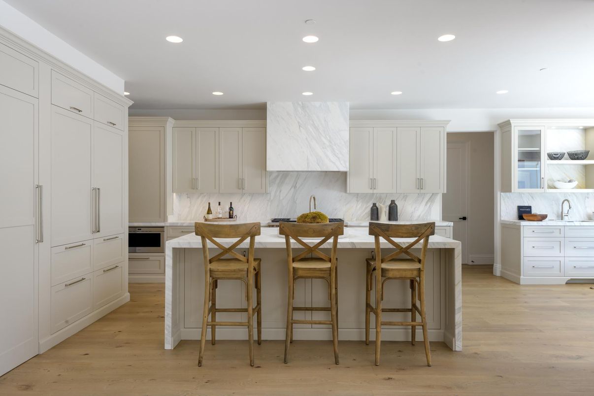 Interior, Kitchen, Marble Walls, Recessed Lighting, Wood Texture Flooring